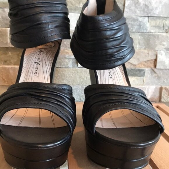 Modern Vintage Martine Ankle Strap Wedge Sandal - Picture 5 of 8